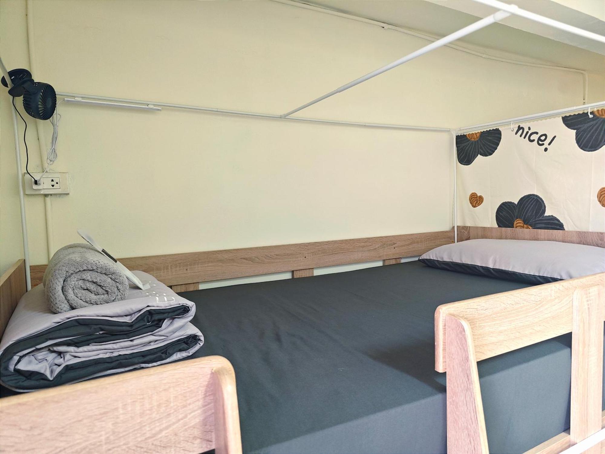 Panda Lodge Home Stay Bangkok Room photo